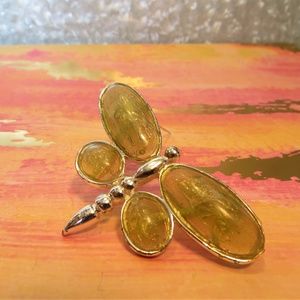 Pear green Unique Bold Glam Dragon Fly Brooch